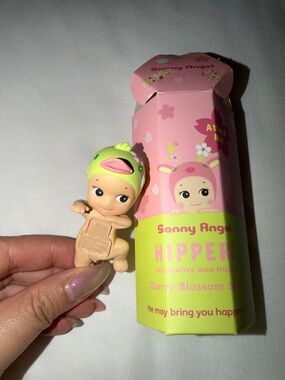 Sonny Angel Hipper Cherry Blossom Mini Figure - Pink & Lime Green